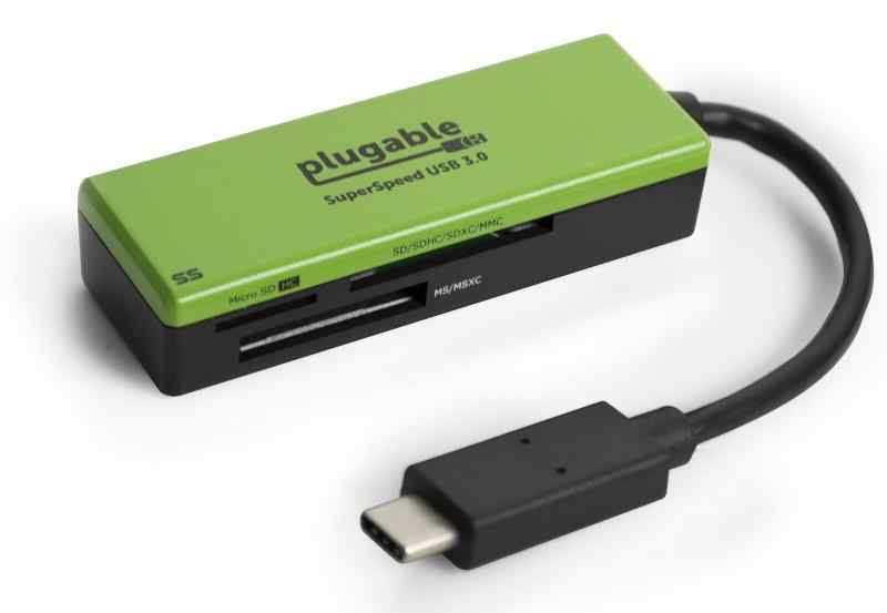 Plugable USB Type C (USB-C) フラッシュ・メモリーカード・リーダ